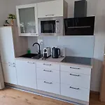 3 Jablane Apartmaji Beltinci