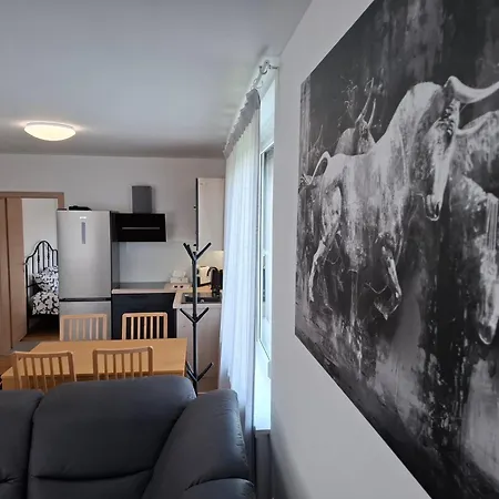 3 Jablane Apartmaji Apartamento