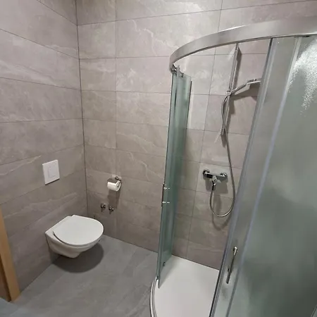 3 Jablane Apartmaji Apartment *